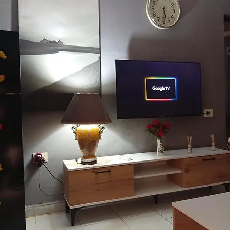 Just Chek-inn, Apartmán *